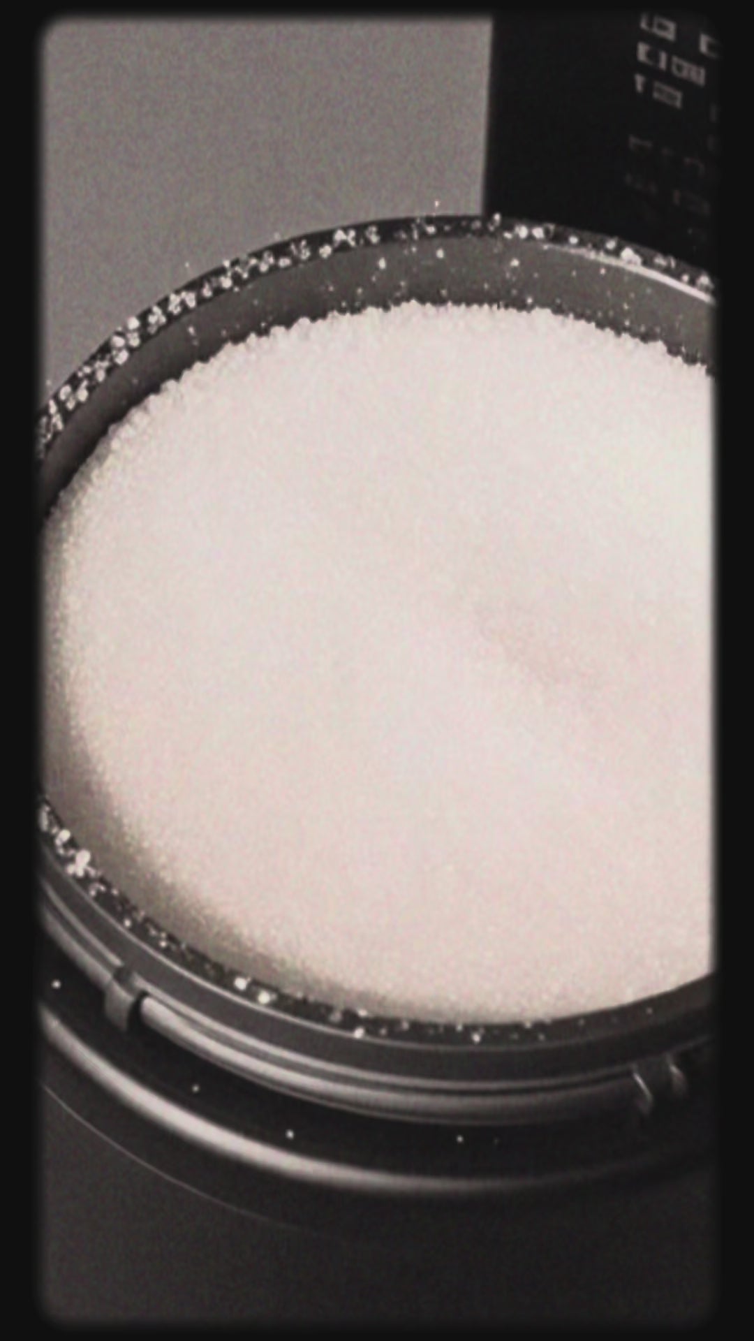Signature Texture Powder.